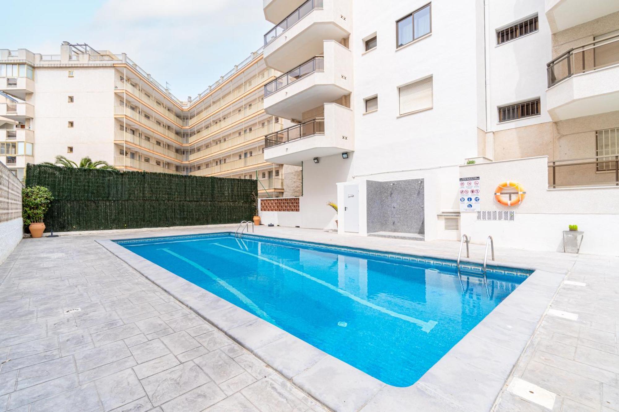 Turistmar - Amplio Apartamento En Salou Con Piscina, A 2 Minutos De La Playa Bagian luar foto