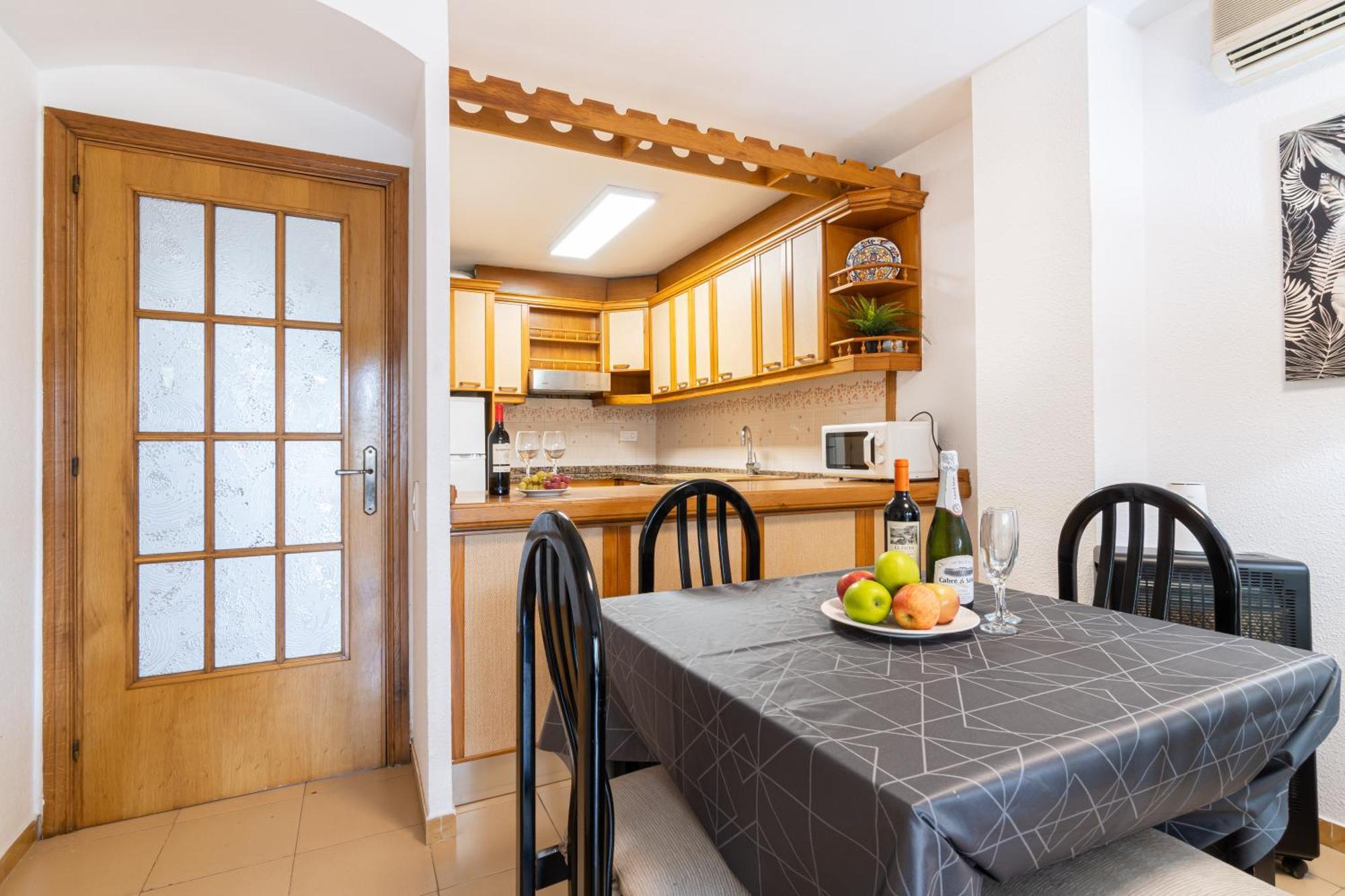 Turistmar - Amplio Apartamento En Salou Con Piscina, A 2 Minutos De La Playa Bagian luar foto